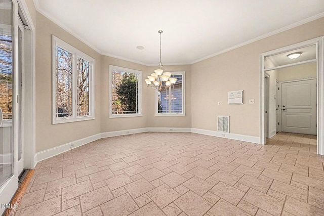 208 Meadow Run Drive, Chapel Hill, NC 27517