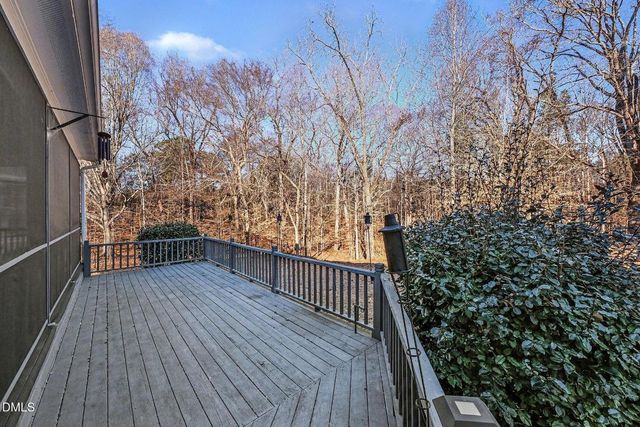 208 Meadow Run Drive, Chapel Hill, NC 27517