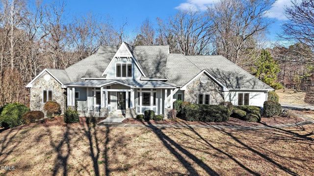 208 Meadow Run Drive, Chapel Hill, NC 27517