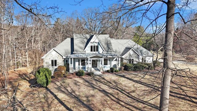 208 Meadow Run Drive, Chapel Hill, NC 27517