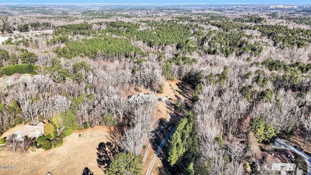 208 Meadow Run Drive, Chapel Hill, NC 27517