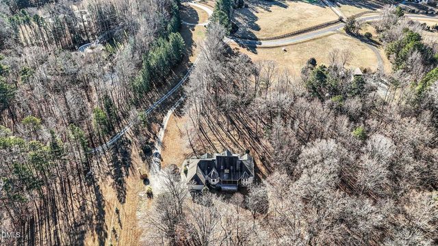 208 Meadow Run Drive, Chapel Hill, NC 27517