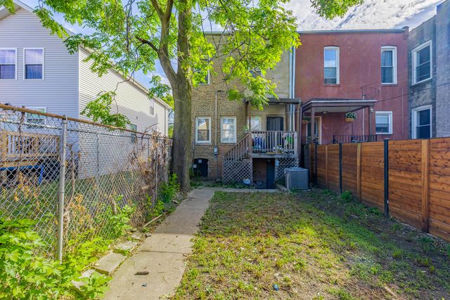 1908 S Sawyer Avenue, Chicago, IL 60623