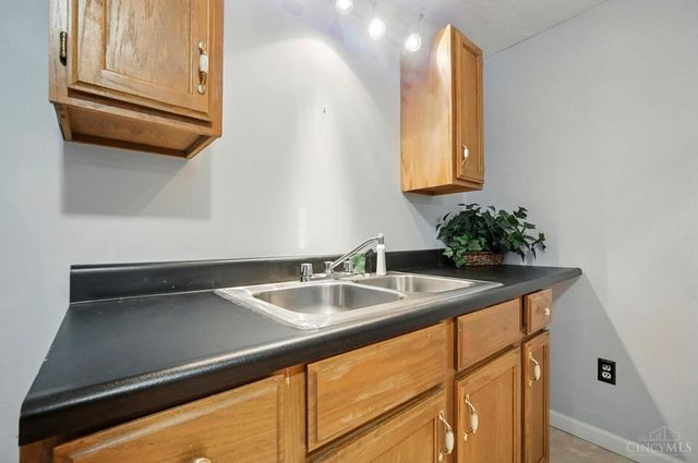 12190 Kilbride Drive, Colerain Twp, OH 45251