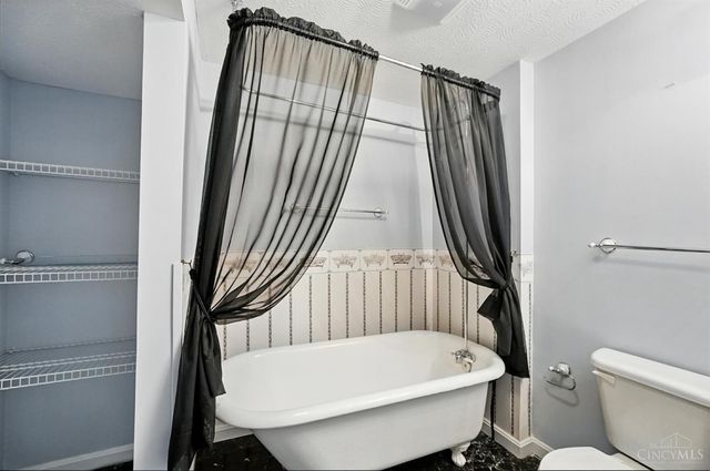 12190 Kilbride Drive, Colerain Twp, OH 45251