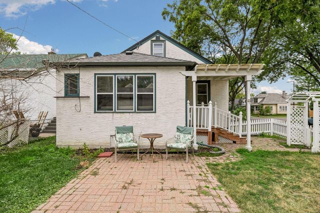 422 Brimhall Street, Saint Paul, MN 55105