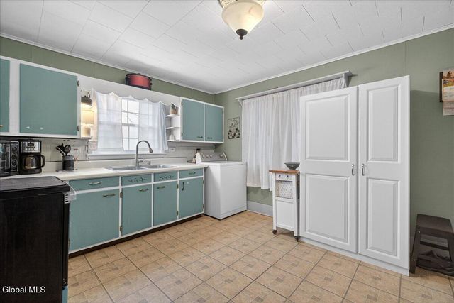 415 Broadway, Mechanicville, NY 12118