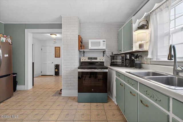 415 Broadway, Mechanicville, NY 12118