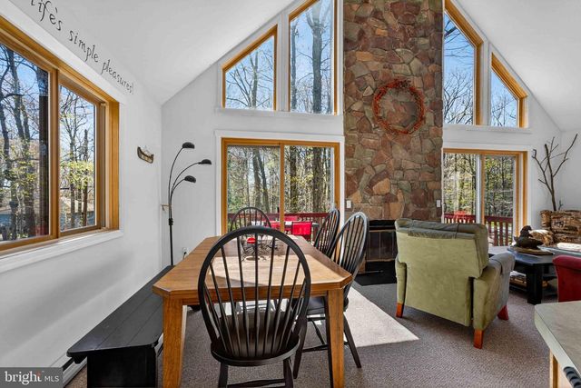 179 SELIG RD, Pocono Lake, PA 18347