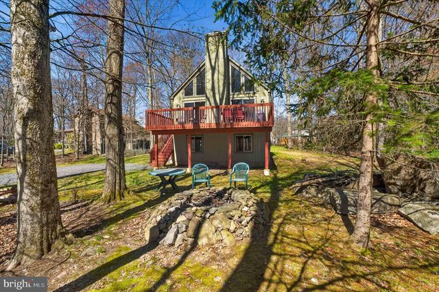 179 SELIG RD, Pocono Lake, PA 18347