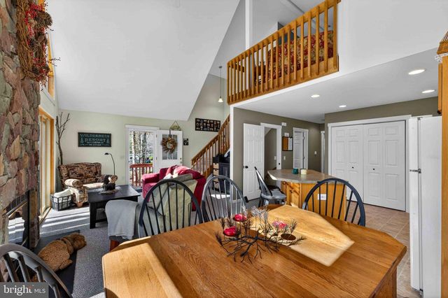 179 SELIG RD, Pocono Lake, PA 18347