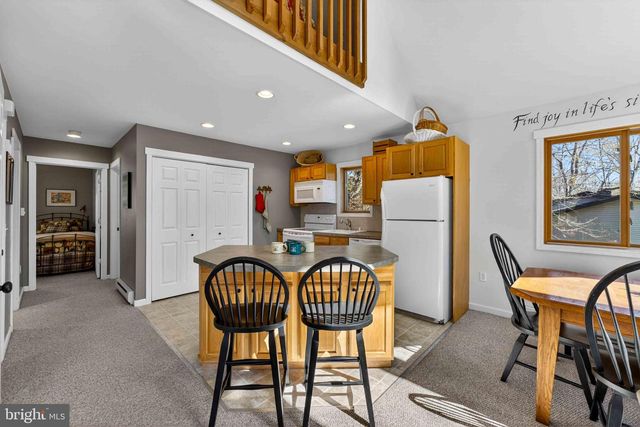 179 SELIG RD, Pocono Lake, PA 18347