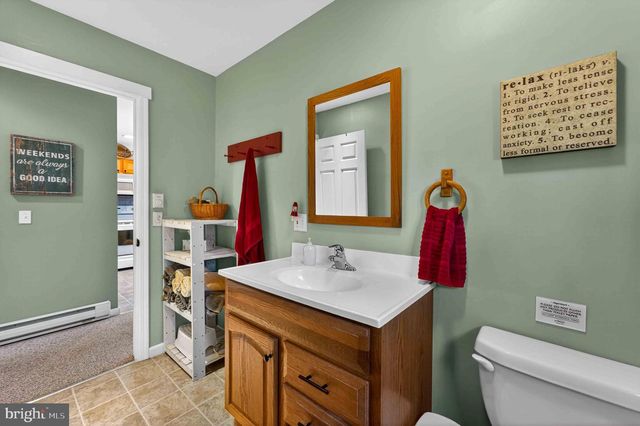 179 SELIG RD, Pocono Lake, PA 18347