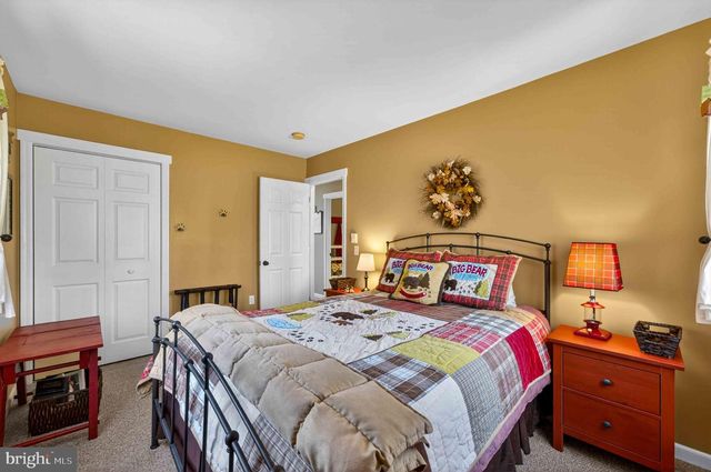 179 SELIG RD, Pocono Lake, PA 18347