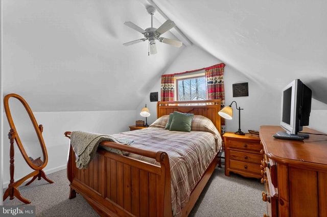 179 SELIG RD, Pocono Lake, PA 18347