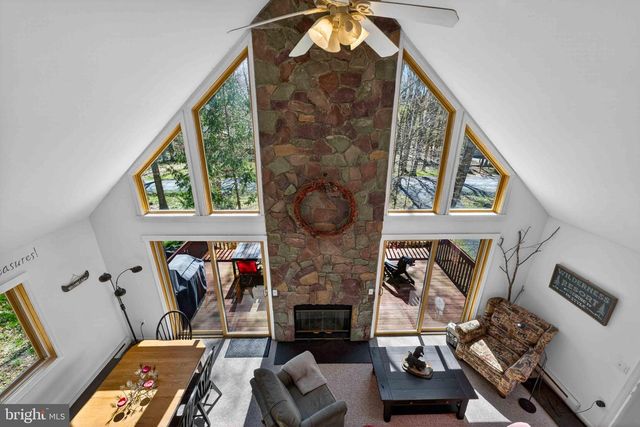 179 SELIG RD, Pocono Lake, PA 18347