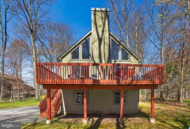 179 SELIG RD, Pocono Lake, PA 18347
