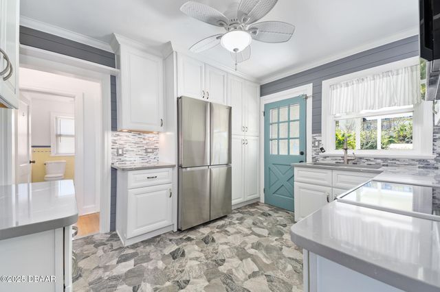 448 Nautilus Avenue, Daytona Beach, FL 32118