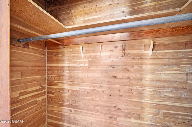 448 Nautilus Avenue, Daytona Beach, FL 32118