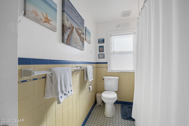 448 Nautilus Avenue, Daytona Beach, FL 32118