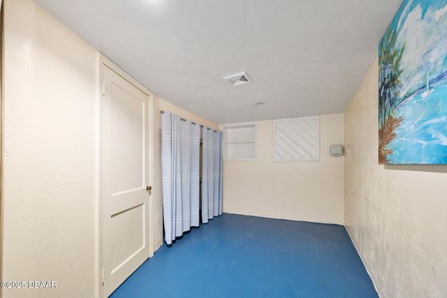 448 Nautilus Avenue, Daytona Beach, FL 32118