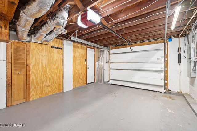 448 Nautilus Avenue, Daytona Beach, FL 32118