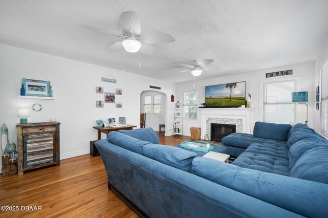 448 Nautilus Avenue, Daytona Beach, FL 32118