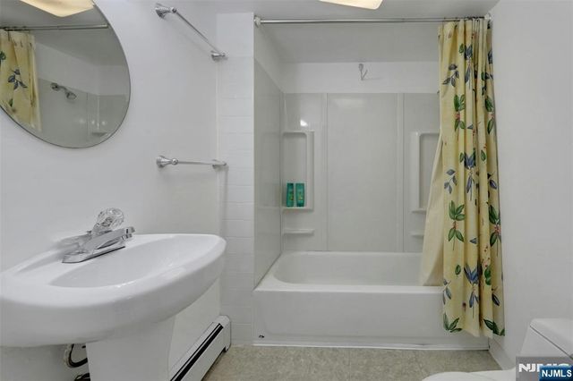 1280 Sussex Road, Teaneck, NJ 07666