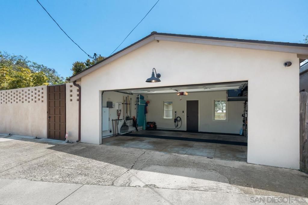 Image 63 of property listing at 3929 Alameda, San Diego, CA 92103