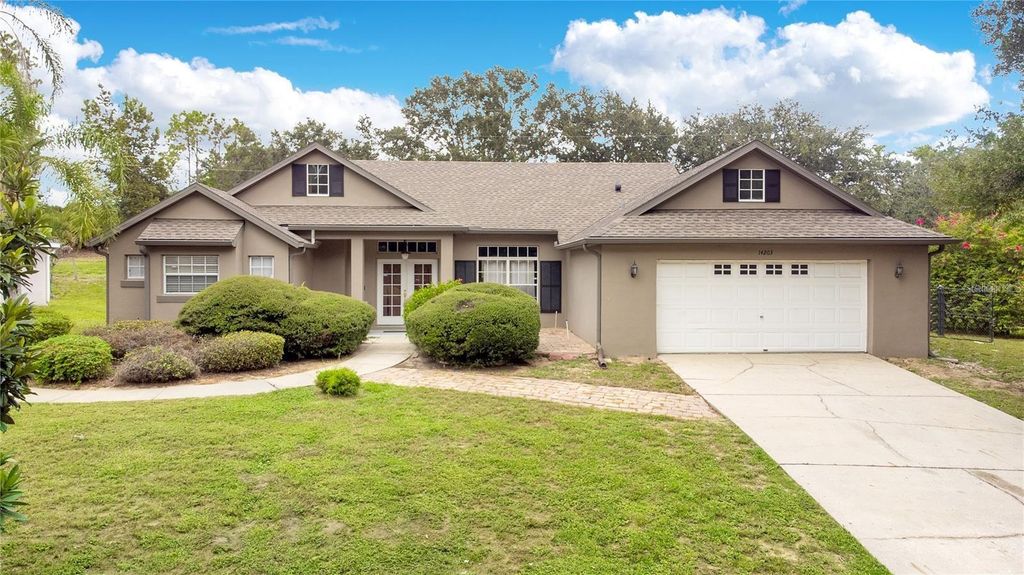 14203 VISTA DEL LAGO BOULEVARD, Clermont, FL 34711