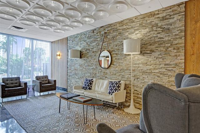 3333 NE 34th Street Unit 1006, Fort Lauderdale, FL 33308