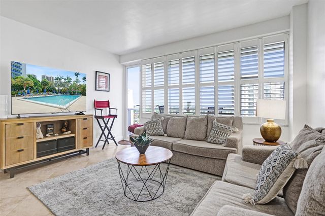 3333 NE 34th Street Unit 1006, Fort Lauderdale, FL 33308