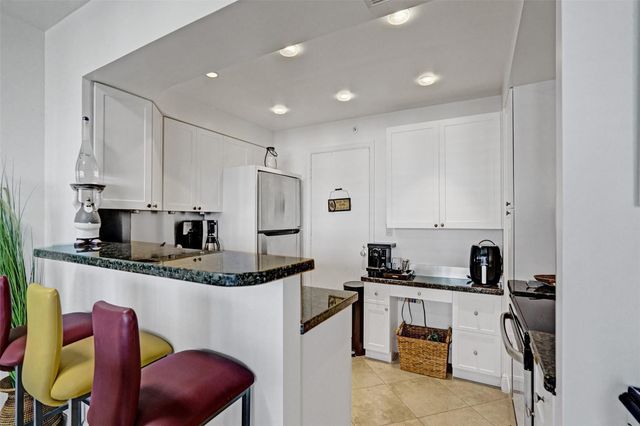 3333 NE 34th Street Unit 1006, Fort Lauderdale, FL 33308