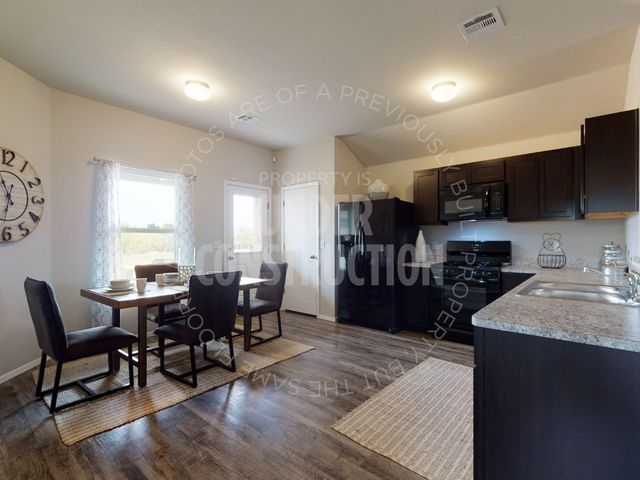 3817 Ada Avenue, Harrah, OK 73045