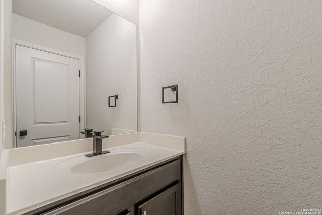 9717 Baytown Coast, San Antonio, TX 78254