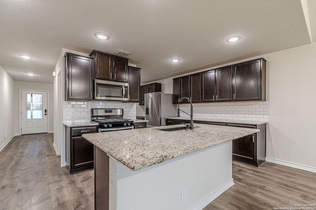 9717 Baytown Coast, San Antonio, TX 78254