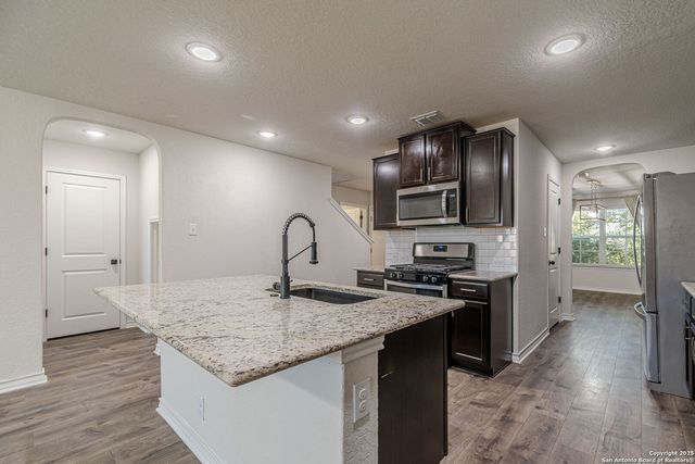 9717 Baytown Coast, San Antonio, TX 78254