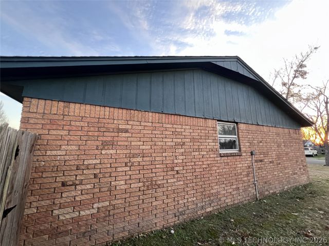 506 Park Street, Wagoner, OK 74467