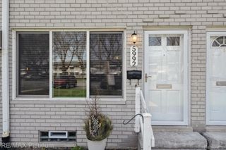 5992 Alan Drive 22, Brighton, MI 48116
