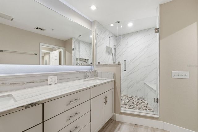 322 E CENTRAL BOULEVARD 912, Orlando, FL 32801