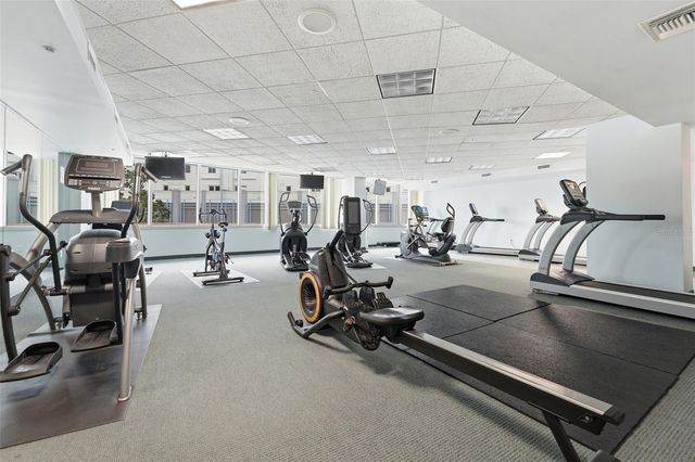 322 E CENTRAL BOULEVARD 912, Orlando, FL 32801
