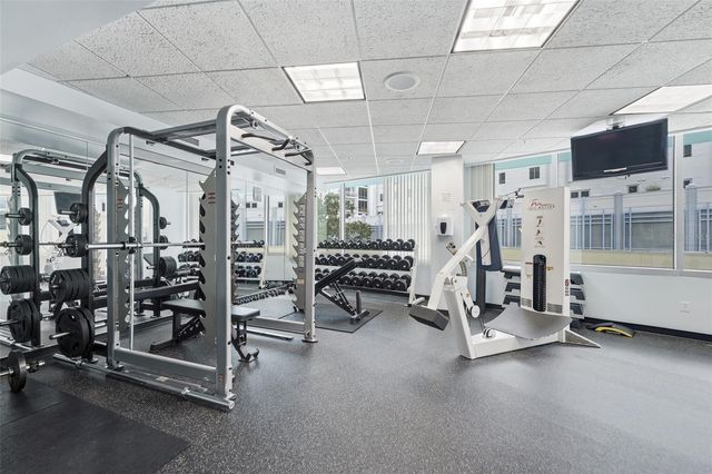 322 E CENTRAL BOULEVARD 912, Orlando, FL 32801