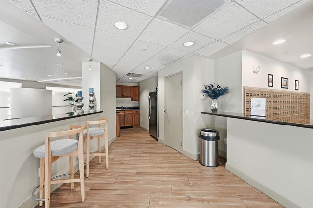 322 E CENTRAL BOULEVARD 912, Orlando, FL 32801