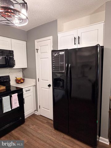 184 DEXTER DR, Martinsburg, WV 25405