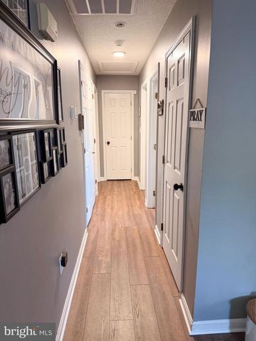 184 DEXTER DR, Martinsburg, WV 25405