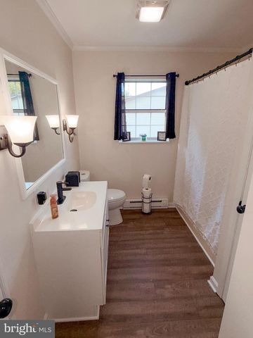 184 DEXTER DR, Martinsburg, WV 25405