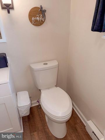 184 DEXTER DR, Martinsburg, WV 25405