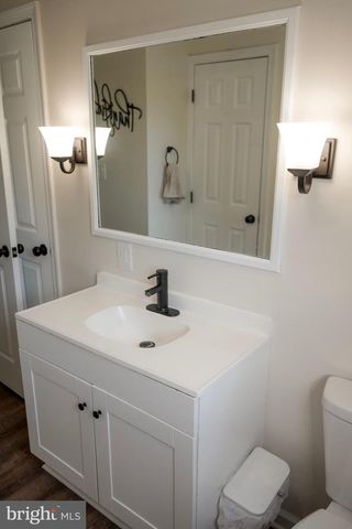 184 DEXTER DR, Martinsburg, WV 25405