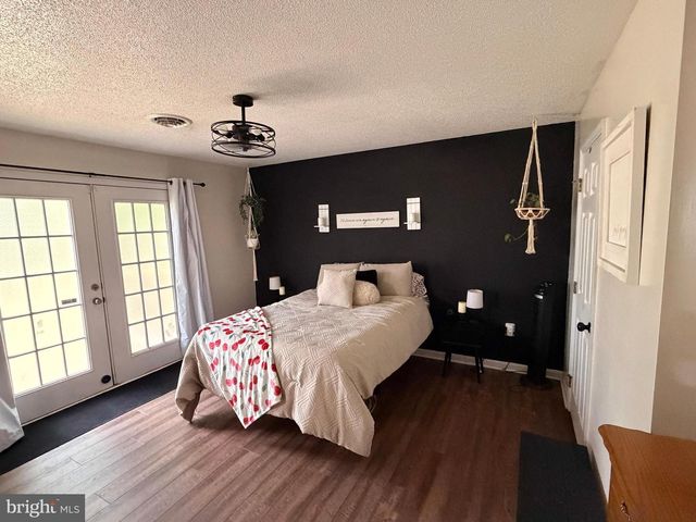 184 DEXTER DR, Martinsburg, WV 25405