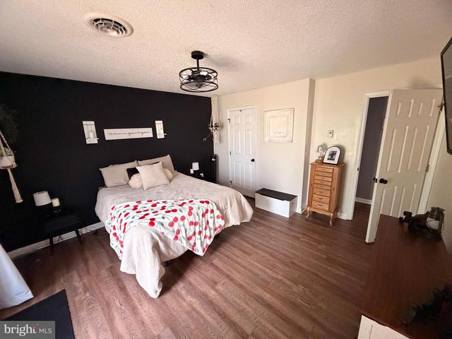 184 DEXTER DR, Martinsburg, WV 25405